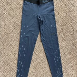 Nike Women's Dark Blue Leggings